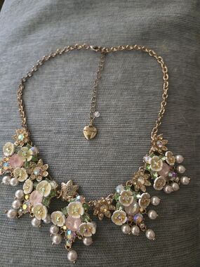 Betsey Johnson Gold-tone Floral Statement Necklace - Pink, White, Green